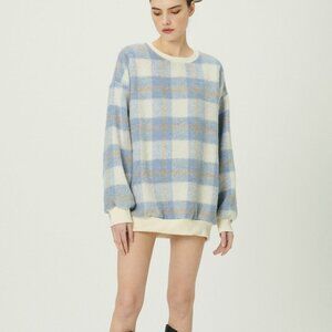 Storets Zaina Oversized Fuzzy Top in Plaid S/M